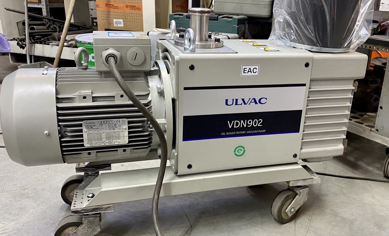 VDN902 ULVAC пластинчато-роторный насос